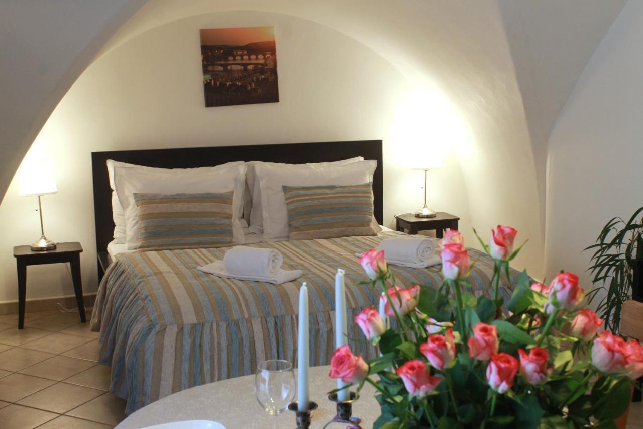 St. George Apartments براغ المظهر الخارجي الصورة